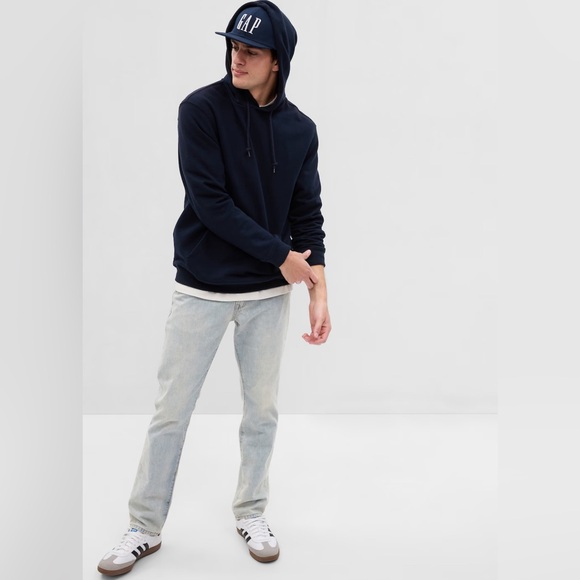 GAP Other - GAP Men’s Size 33x32 Slim light wash‎ straight leg